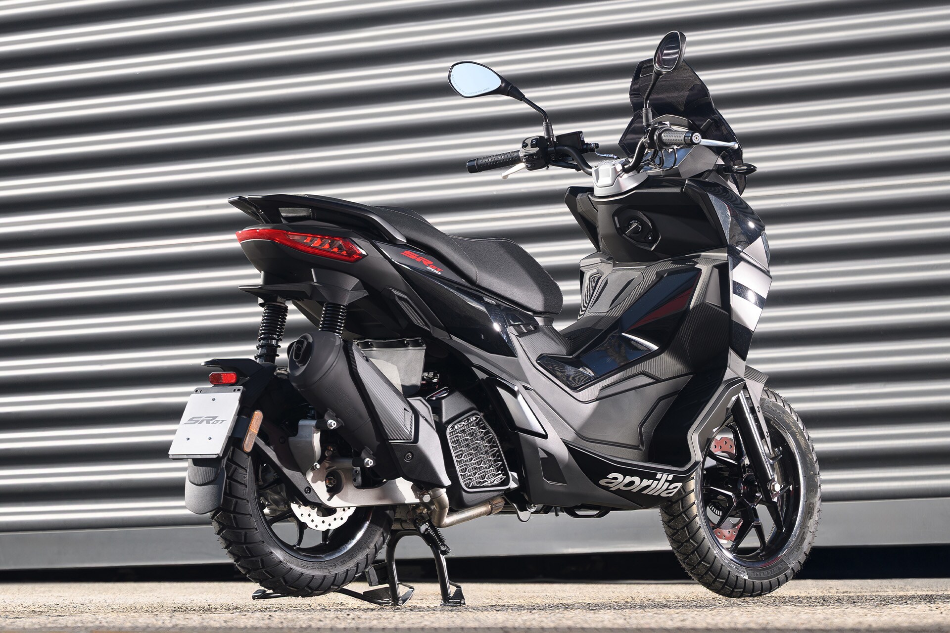 SR GT 200: price, colours, specs | Aprilia EN
